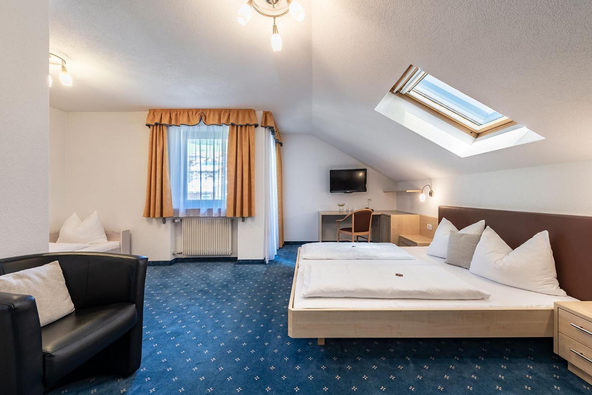 טרנטו Hotel Wiedenhofer מראה חיצוני תמונה