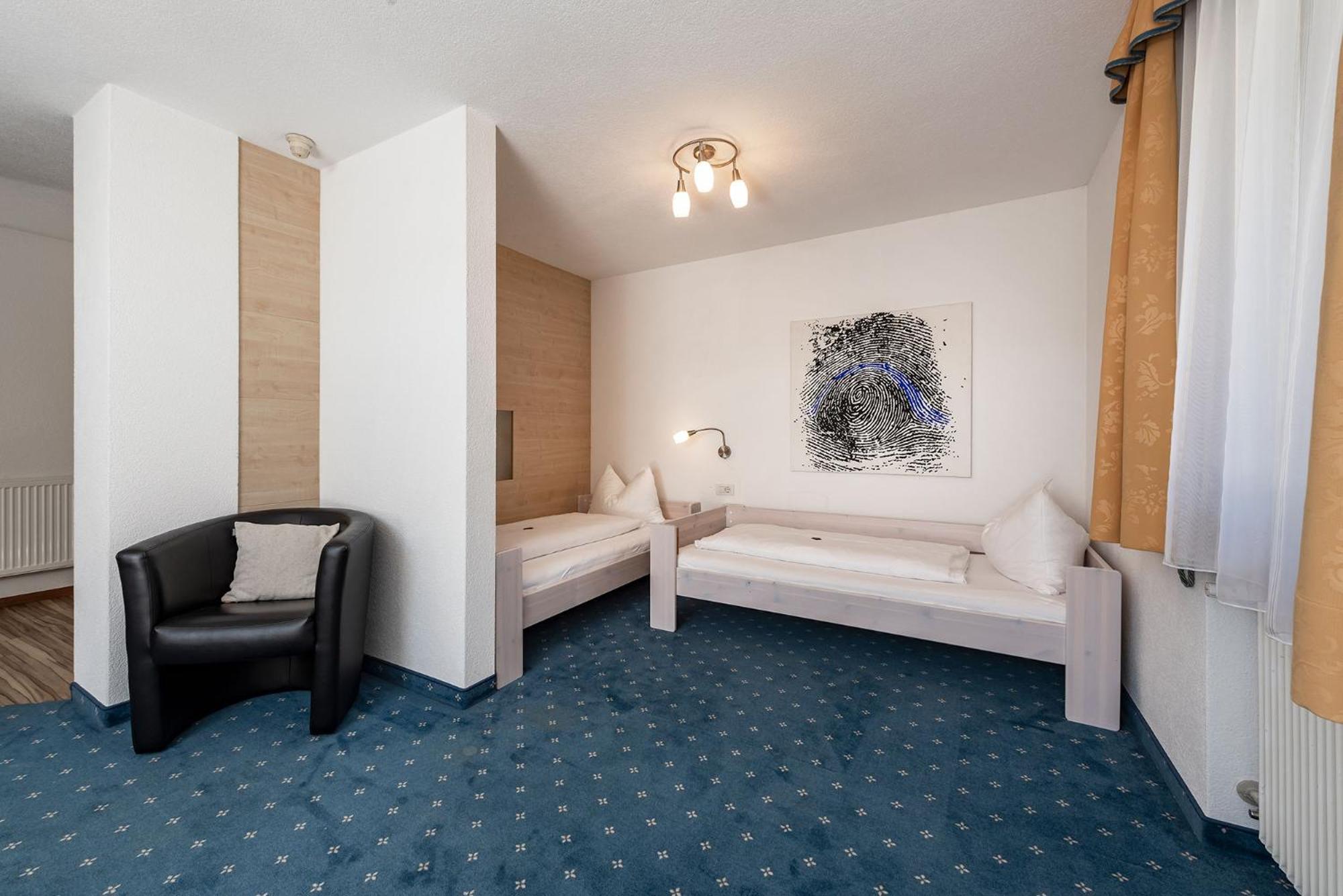 טרנטו Hotel Wiedenhofer מראה חיצוני תמונה